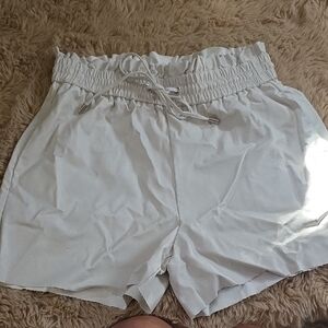 Zenana Outfitters High Waist Cream Shorts